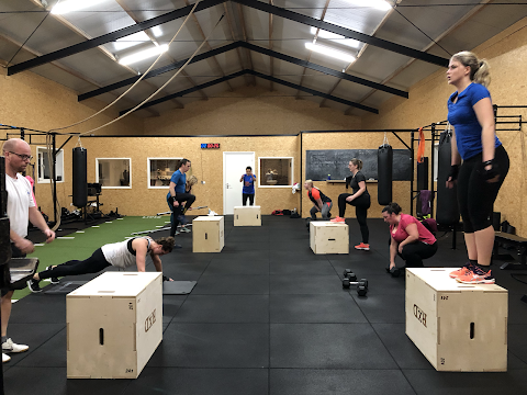 Balanss Gym & Balanss Indoor Golf Club